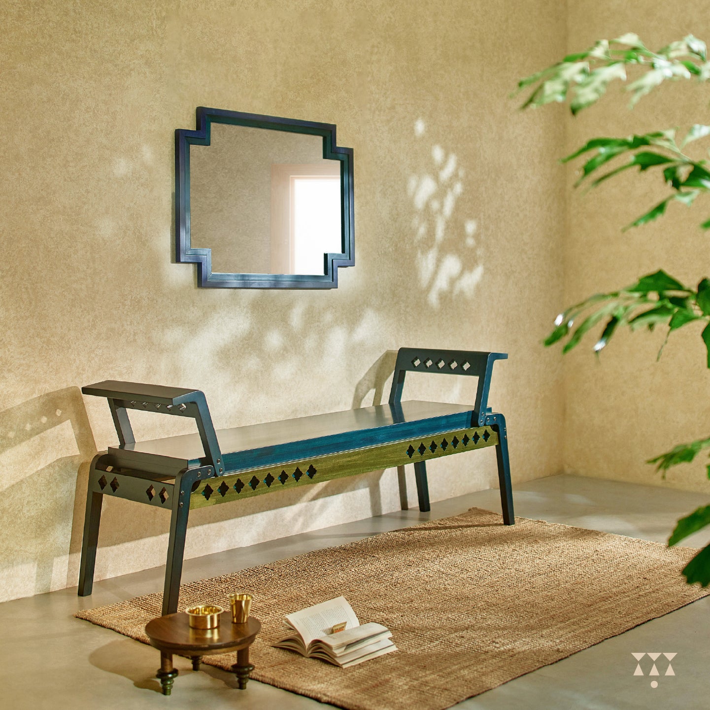 Mento Bench